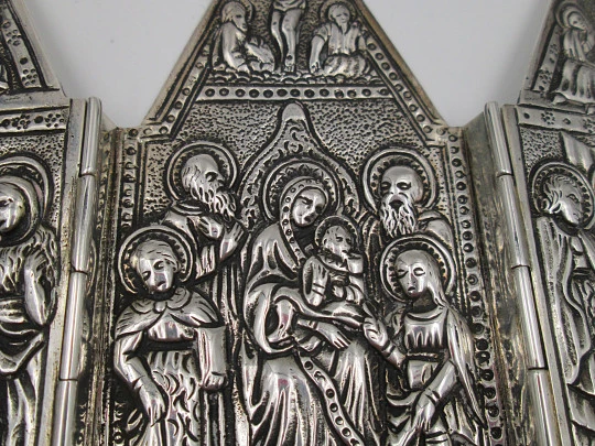 Sterling silver religious travel triptych. Virgin with child, Christ crucified and apostles. 1980's