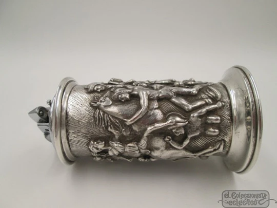 Sterling silver Ronson gas table & desk lighter. 1970's. Ornate