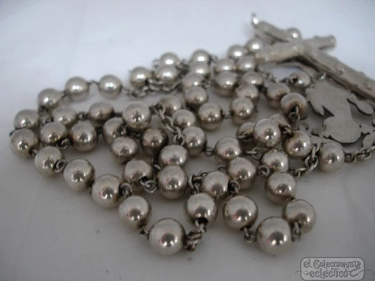 Sterling silver rosary. 1960's. Balls beads. Leather pouch