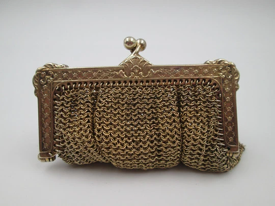 Sterling silver vermeil double ladies mesh purse. Balls clasp. France. 1920's