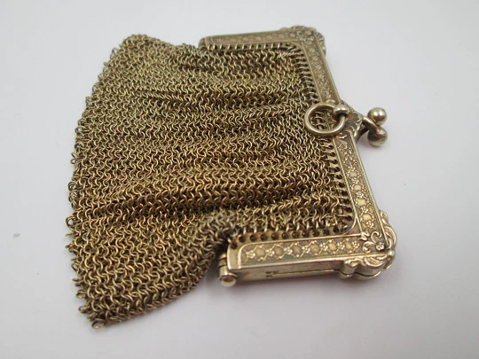 Sterling silver vermeil double ladies mesh purse. Balls clasp. France. 1920's