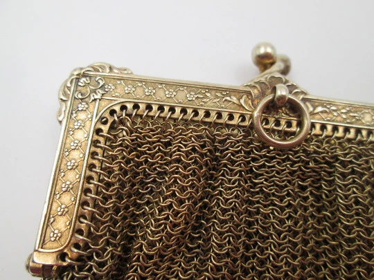 Sterling silver vermeil double ladies mesh purse. Balls clasp. France. 1920's