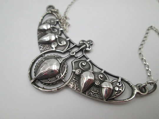 Sterling silver women's necklace. Openwork acorn pendant and fine link chain. 1960's