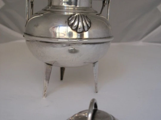 Sugar bowl. Sterling silver. 1970's. Saint James shell. Spain