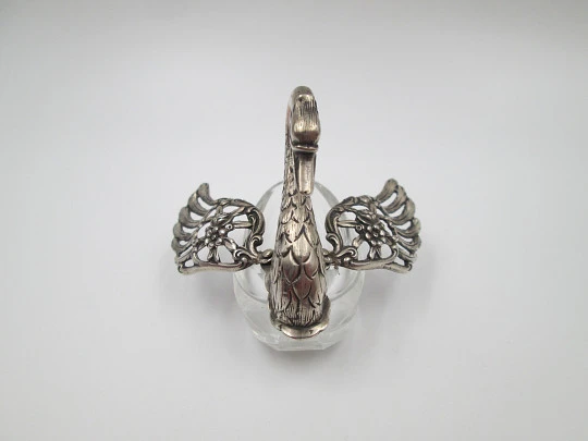 Swan shape salt shaker for table service. Sterling silver and cut crystal. 1970's. Europe