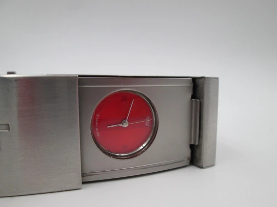 Swatch Irony Lady Xoanon bracelet watch. Stainless steel. Red dial. Quartz. Box. 2000