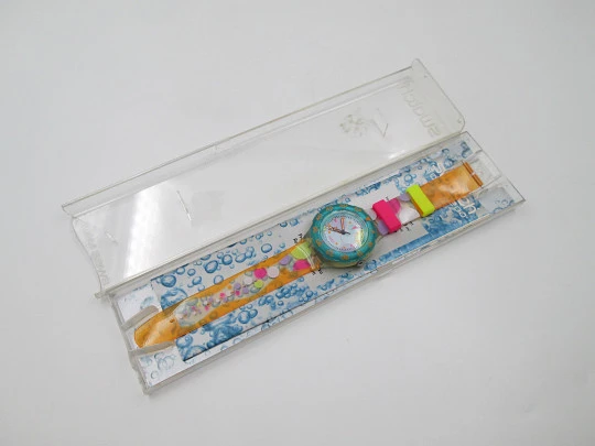 Swatch Scuba 200m Sea Grapes SDK105. Colours plastic. Quartz. Box. 1991. Swiss