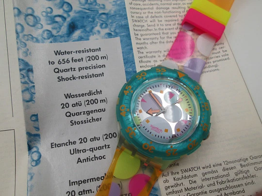 Swatch Scuba 200m Sea Grapes SDK105. Colours plastic. Quartz. Box. 1991. Swiss