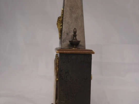 Swiza 8 days. Hand winding. Bronze. Alarm clock. Chimney shape. 1970's