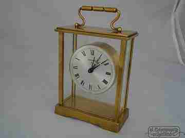 Swiza 8 días. Cuerda manual. Bronce. Argolla. Alarma. 1970