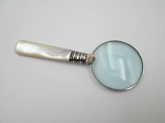 Table / desk magnifying glass. Sterling silver & iridescent nacre. Ribbed motifs