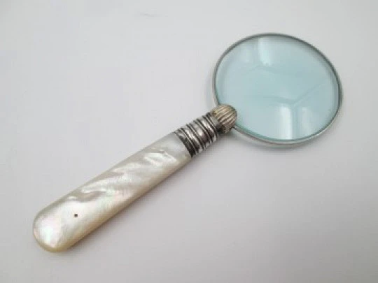 Table / desk magnifying glass. Sterling silver & iridescent nacre. Ribbed motifs