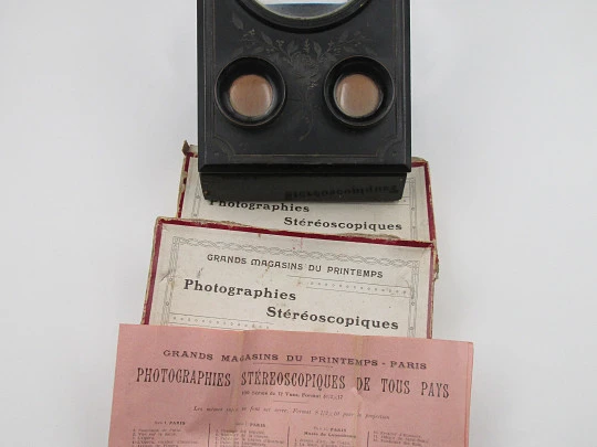 Table / desk stereoscope. Black lacquered wood and brass details. Europe. 1890's