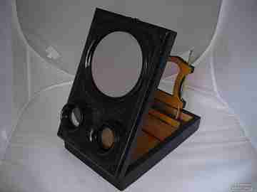 Table stereoscope. Black lacquered wood and brass. Circa 1890-1900