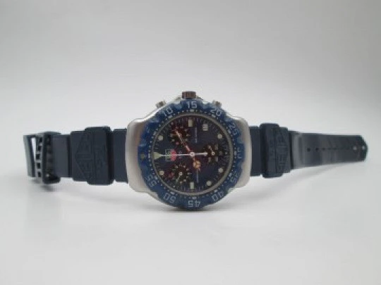 Tag Heuer F1 200 meters chronograph. Steel. Rubber strap. Quartz. 1990's