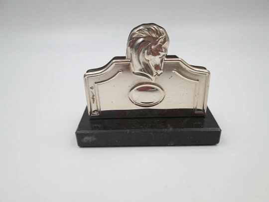 Tarjetero / portacartas Pedro Durán. Plata de ley y mármol. Motivo de caballo. 1980