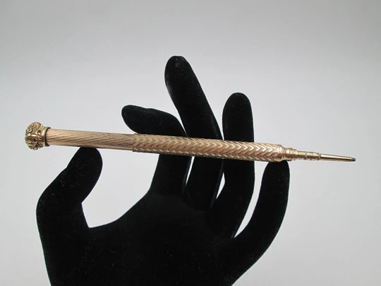 Telescopic propelling twist pencil. Gold plated. W.S. Hicks. 1900's. USA