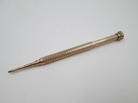 Telescopic propelling twist pencil. Gold plated. W.S. Hicks. 1900's. USA