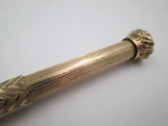 Telescopic propelling twist pencil. Gold plated. W.S. Hicks. 1900's. USA