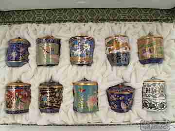 Ten chinese cloisonne boxes. Circa 1960's. Copper and enamel