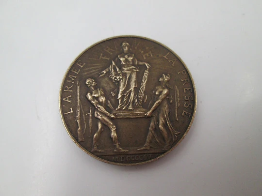 The Army and the Press bronze medal. French Third Republic. Corneille Theunissen. 1904