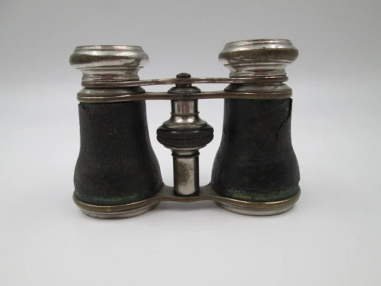 Theater and opera binoculars with case. Silver brass & black leather. Germany. 1930's Theater and opera binoculars with case. Silver brass & black leather. Germany. 1930's
