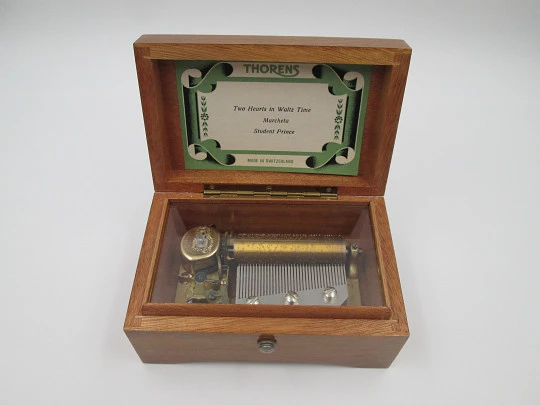 Thorens 3 song swiss wind-up mechanism music box. Wood and metal. 1960's