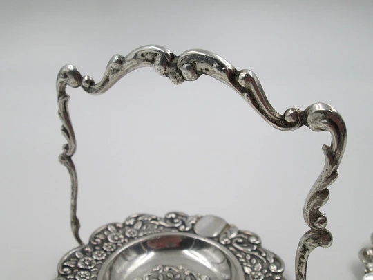 Three ashtray with stand. 925 sterling silver. Floral motifs. 1980's. Spain