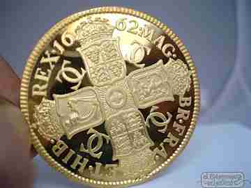 Three coin collection. Kings. 925 vermeil silver. 1980's. Hallmarks