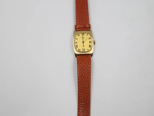 Timex 100. Stainless steel & gold plated. Manual wind. Calendar. 1960's. Swiss