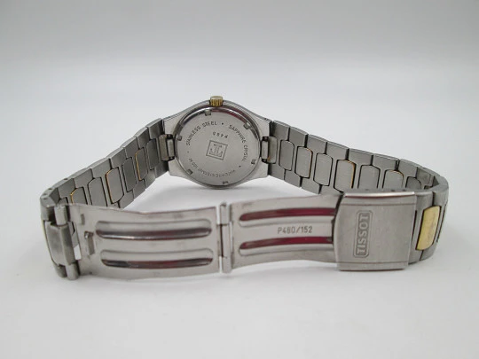 Tissot PRX cuarzo. Acero inoxidable y chapados oro. Triple calendario y fases Luna