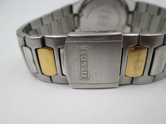 Tissot PRX cuarzo. Acero inoxidable y chapados oro. Triple calendario y fases Luna