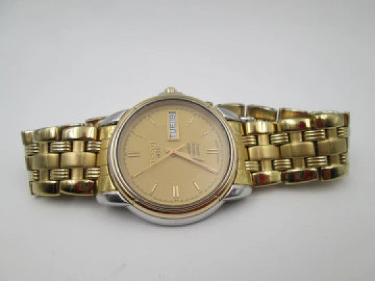 Tissot Seastar. Acero inoxidable y chapado oro. Automático. Brazalete. Calendario. 1980