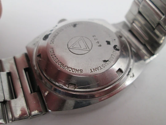 Titan Tenox. Stainless steel. Automatic. Bracelet. Green bitone dial. Calendar. 1970's