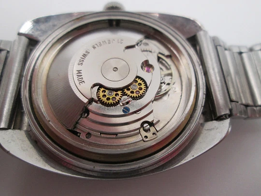 Titan. Stainless steel. Automatic. Bracelet. Blue sphere. Calendar. Box. 1970's. Swiss