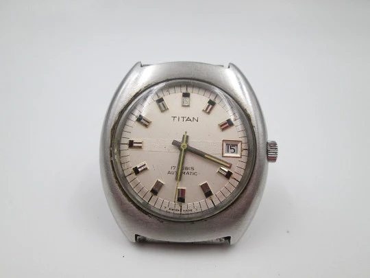 Titan. Stainless steel. Automatic. Bracelet. Grey sphere. Calendar. 1970's. Swiss