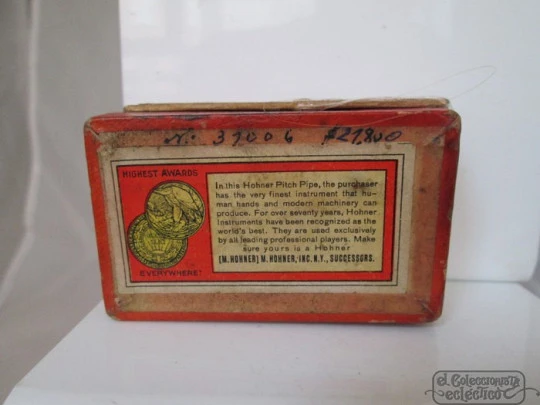Trutone pitch pipe. M. Hohner. Original box. 1930's. Germany