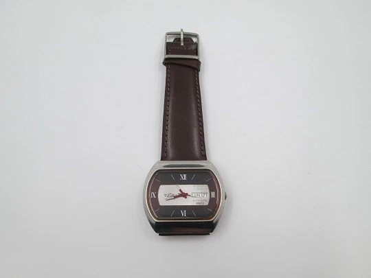 Tucah Acali 28800. Stainless steel. Automatic. Date & day. 1970's. Swiss