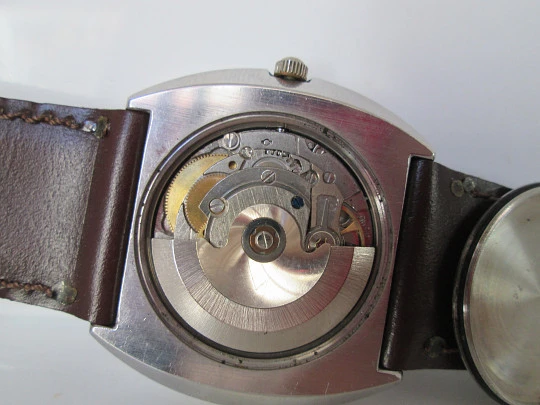 Tucah Acali 28800. Stainless steel. Automatic. Date & day. 1970's. Swiss