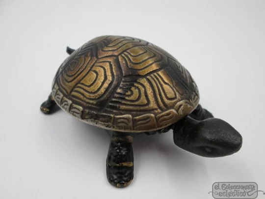 Turtle desk & table bell. Iron. Germany. Wind-up. 1950's