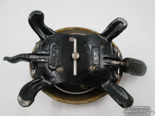 Turtle desk & table bell. Iron. Germany. Wind-up. 1950's
