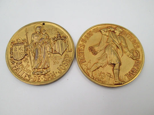 Two San Juan Alicante Bonfires medals. Golden bronze. E. Giner. 1959-1964