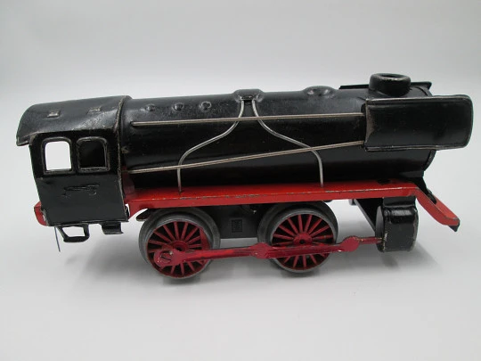 Two train locomotives and a coal tender. Clockwork. Germany. Tinplate