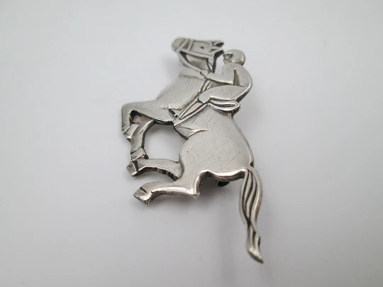 Unisex brooch. 925 sterling silver. Rider with horse. Pin on back. Europe. 1970's