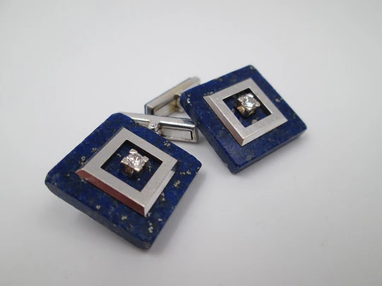 Unisex cufflinks. 18 karat white gold, lapis lazuli and two diamonds. Europe