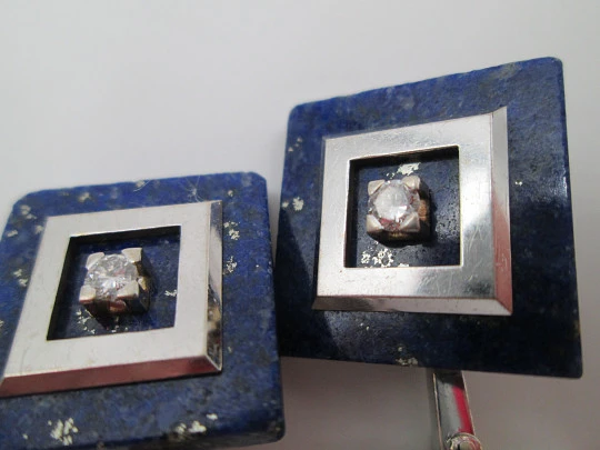 Unisex cufflinks. 18 karat white gold, lapis lazuli and two diamonds. Europe