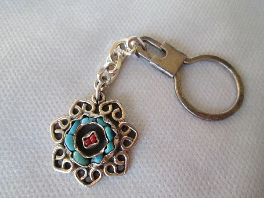 Unisex keychain. Sterling silver. Flower with turquoise & garnets. 1980's