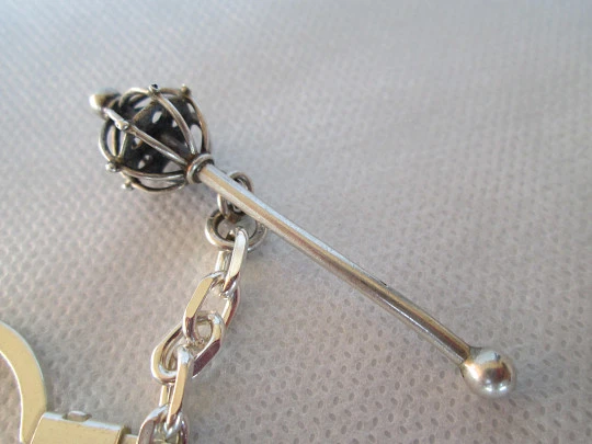 Unisex keychain. Sterling silver. Openwork mace. 1980's. Chain & hitch.