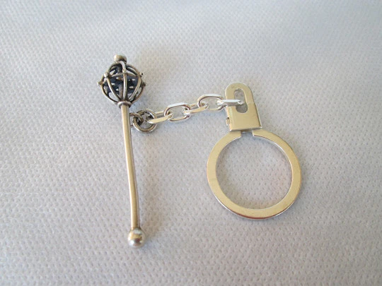 Unisex keychain. Sterling silver. Openwork mace. 1980's. Chain & hitch.