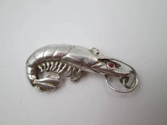 Unisex pendant. Sterling silver. 1970's. Red eyes shrimp motif. Spain